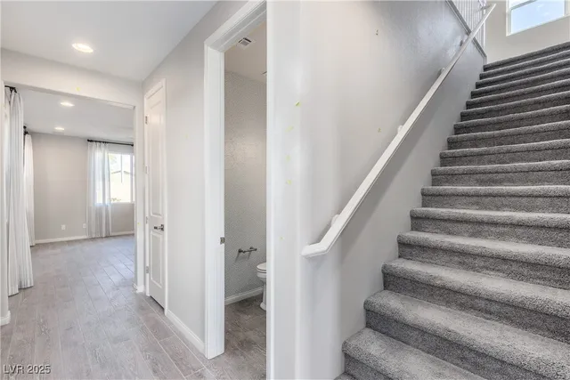 $2,600 | 10016 Silver Comet Court, Las Vegas, NV 89178