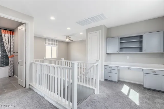 $2,600 | 10016 Silver Comet Court, Las Vegas, NV 89178