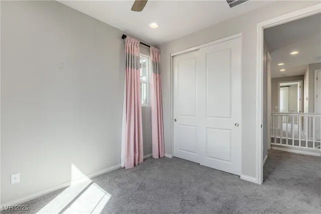 $2,600 | 10016 Silver Comet Court, Las Vegas, NV 89178