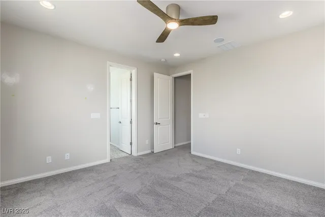 $2,600 | 10016 Silver Comet Court, Las Vegas, NV 89178
