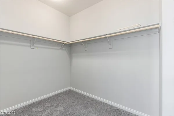 $2,600 | 10016 Silver Comet Court, Las Vegas, NV 89178