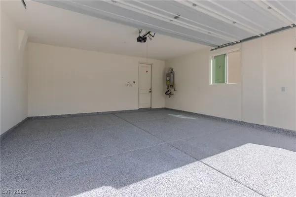 $2,600 | 10016 Silver Comet Court, Las Vegas, NV 89178