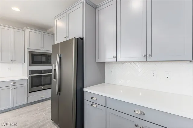 $2,600 | 10016 Silver Comet Court, Las Vegas, NV 89178