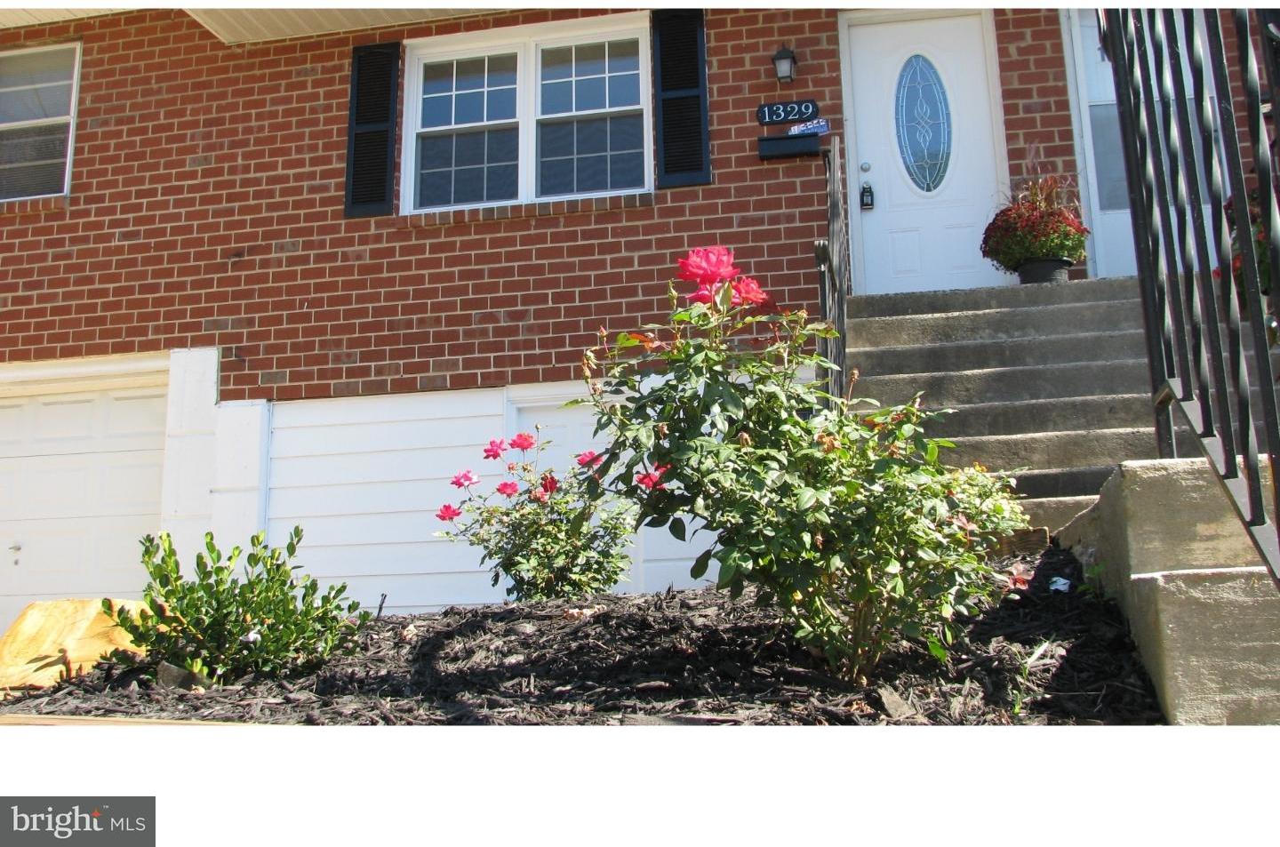 1329 Rainer Road Brookhaven, PA 19015 - Photo 2 of 21
