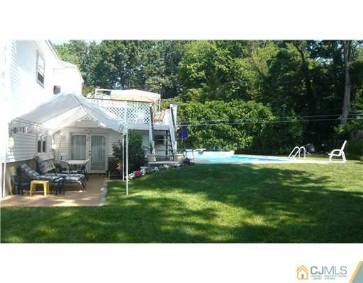 38 Bartman Road East Brunswick, NJ 08816 - Photo 19 of 20 Gallery Image 19