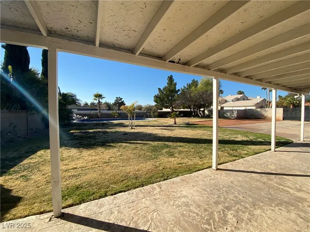 $2,700 | 6995 O'Bannon Drive, Las Vegas, NV 89146