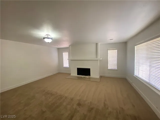 $2,700 | 6995 O'Bannon Drive, Las Vegas, NV 89146