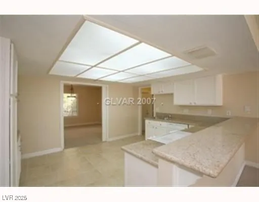 $2,700 | 6995 O'Bannon Drive, Las Vegas, NV 89146