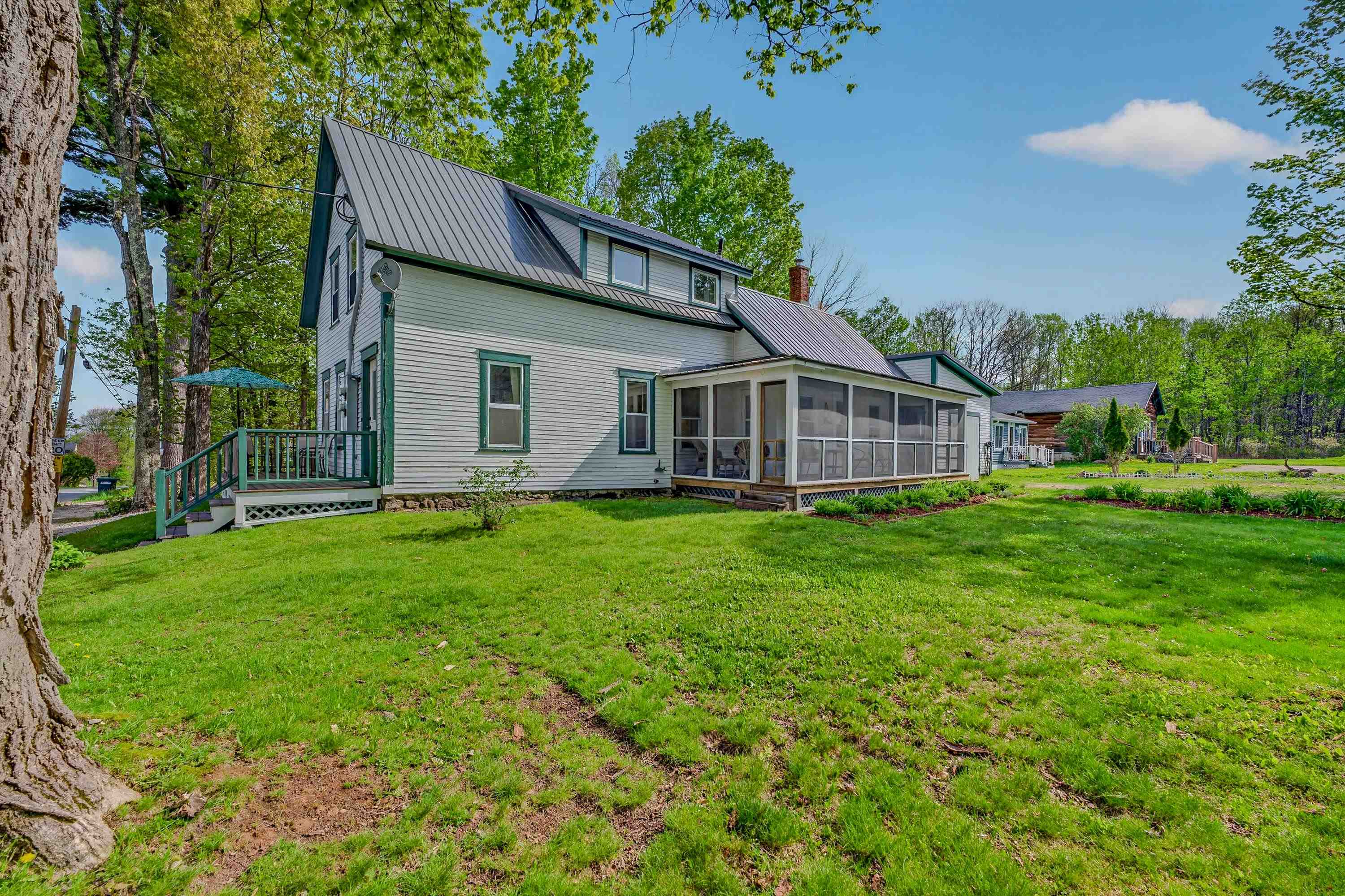 91 Meadow Street Bethlehem, NH 03574 - Photo 36 of 44
