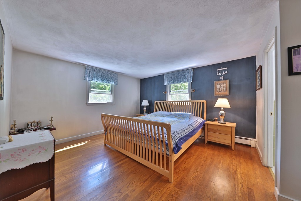 215 Stow Road Harvard, MA 01451 - Photo 13 of 23