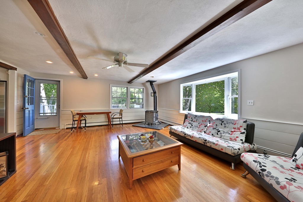 215 Stow Road Harvard, MA 01451 - Photo 5 of 23