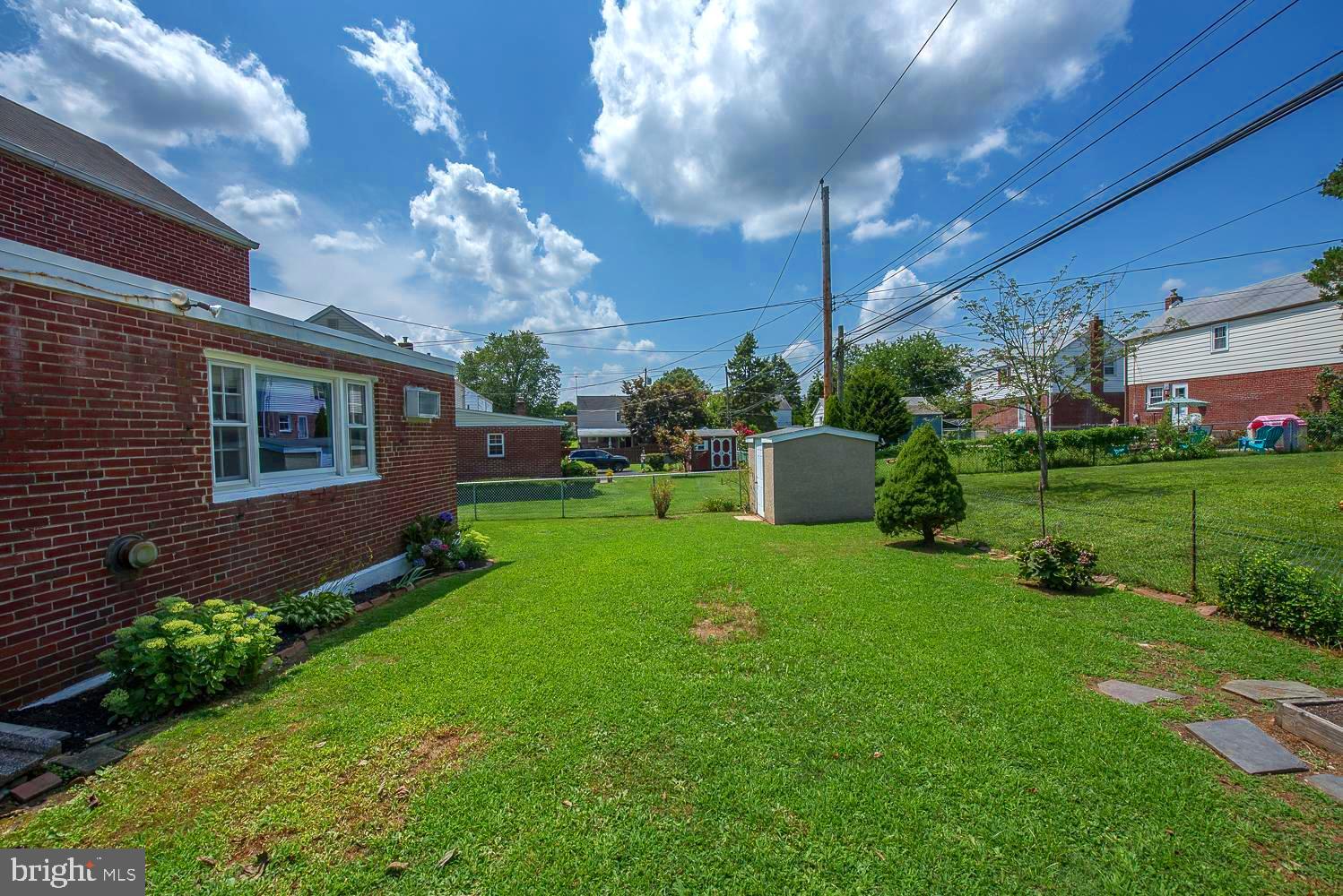 208 Pine Ridge Road Havertown, PA 19083 - Photo 41 of 43 Back View