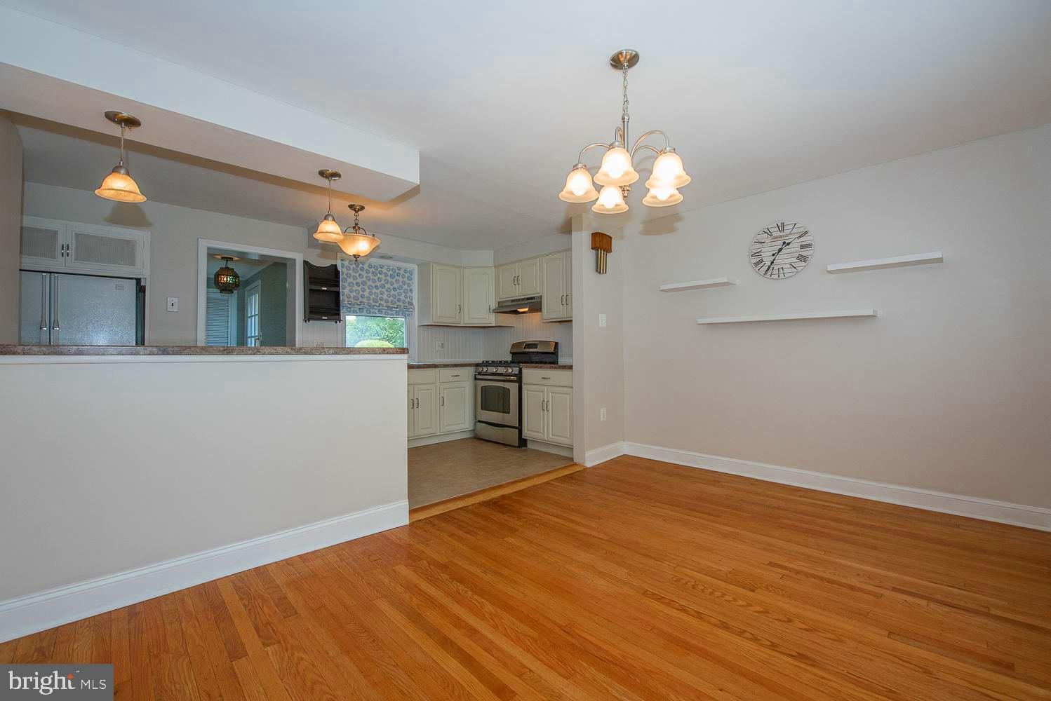 208 Pine Ridge Road Havertown, PA 19083 - Photo 8 of 43 Dining Room