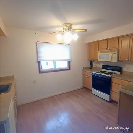 $1,800 | 421 Ulster Street, Syracuse, NY 13204