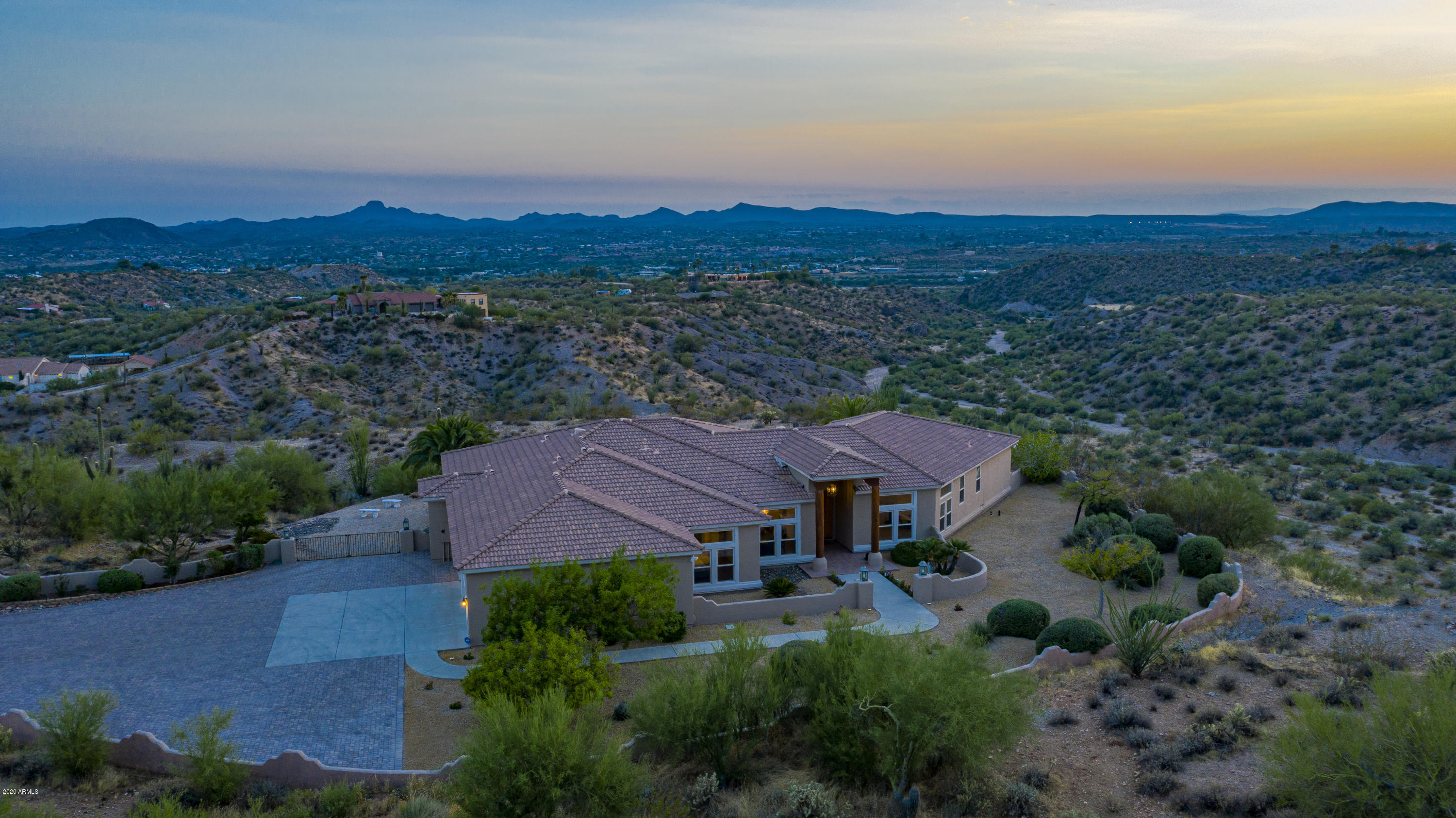 55955 Stonehedge Ranch Road Wickenburg, AZ 85390 - Photo 20 of 55 Nora Homes00024