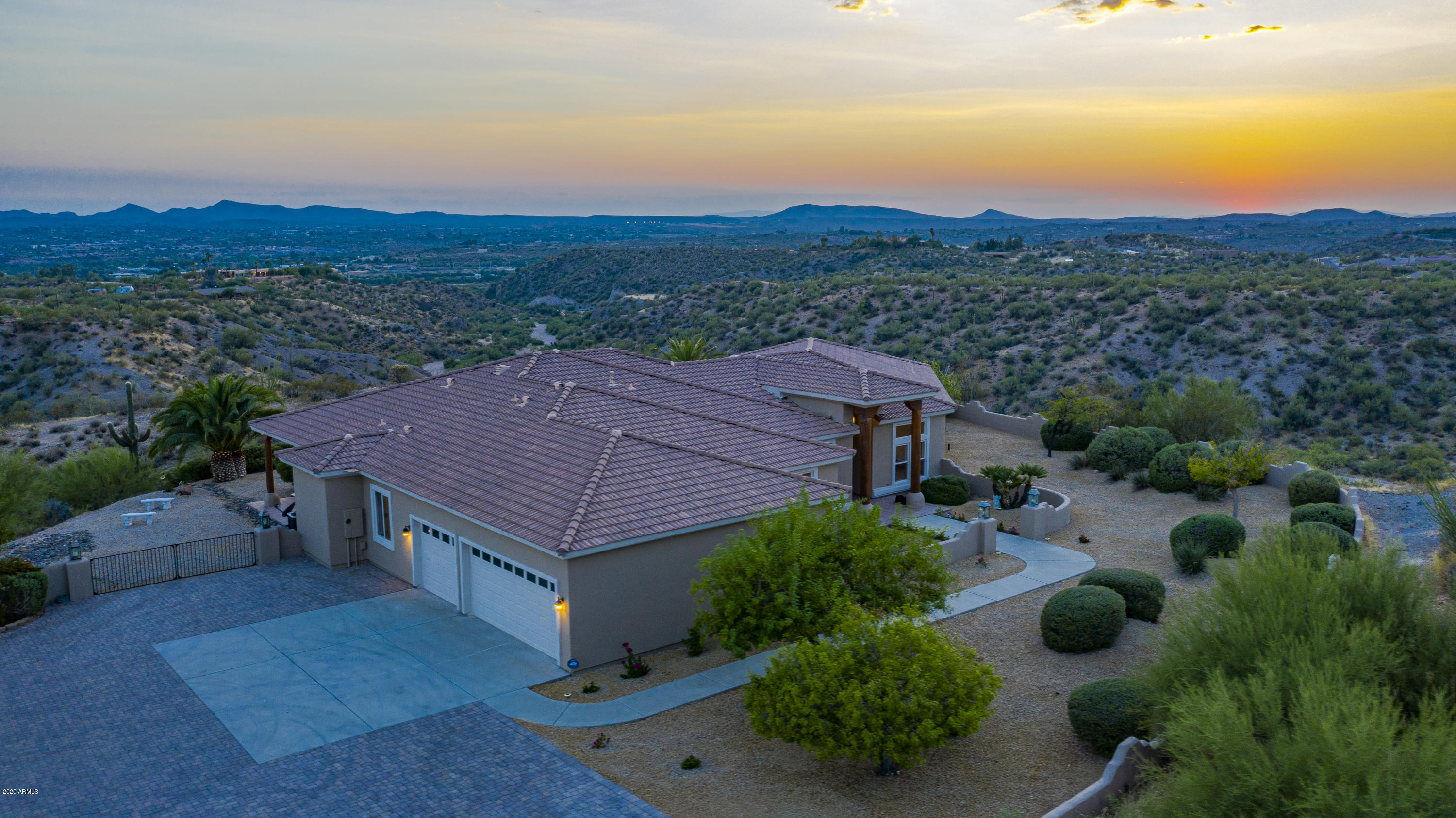55955 Stonehedge Ranch Road Wickenburg, AZ 85390 - Photo 21 of 55 Nora Homes00025