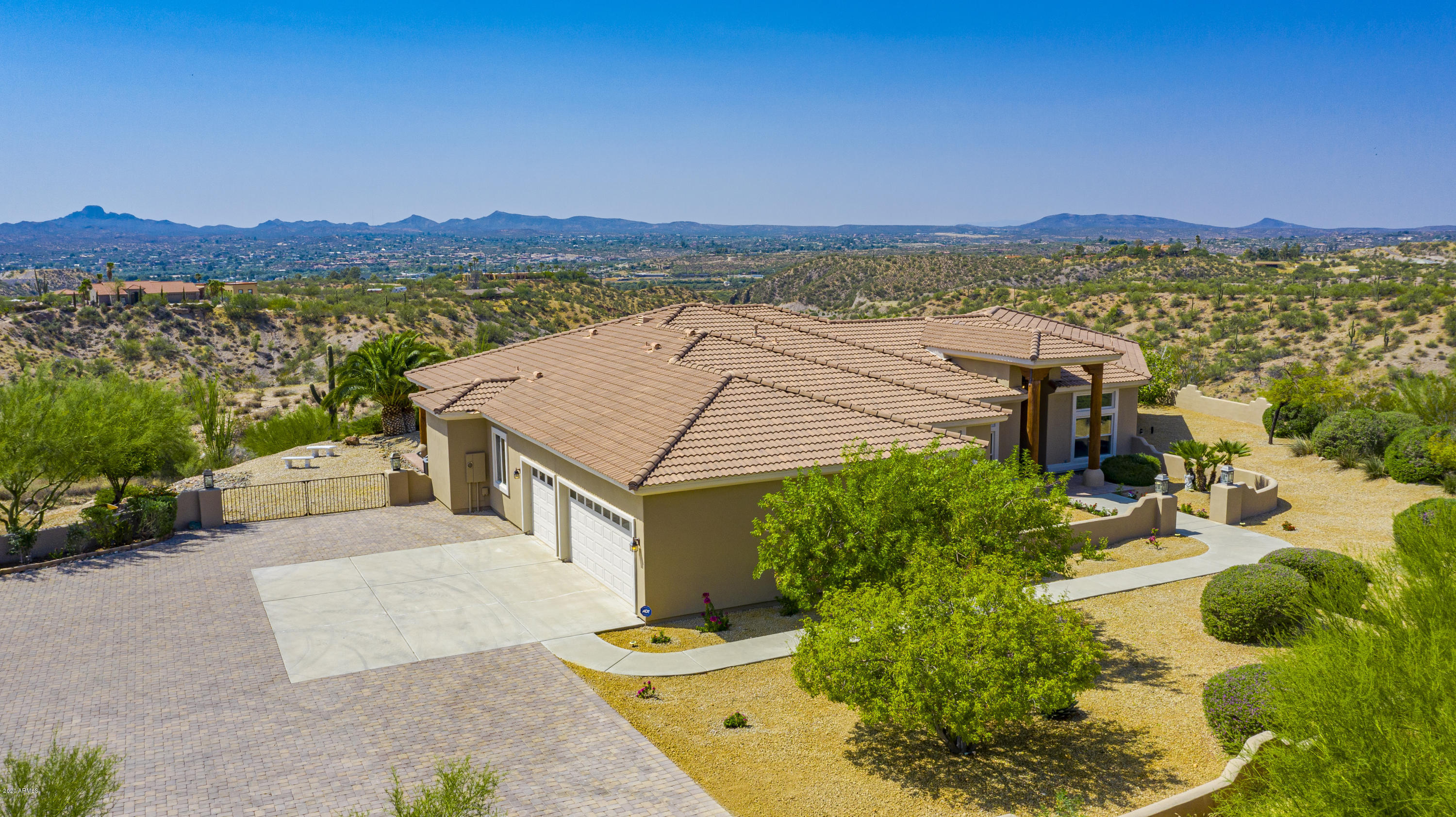 55955 Stonehedge Ranch Road Wickenburg, AZ 85390 - Photo 4 of 55 Nora Homes00009