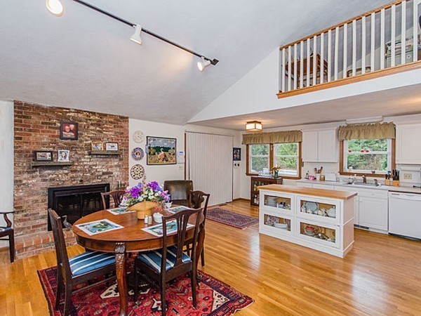 422 Dutton Road Sudbury, MA 01776 - Photo 1 of 16 Gallery Image 1