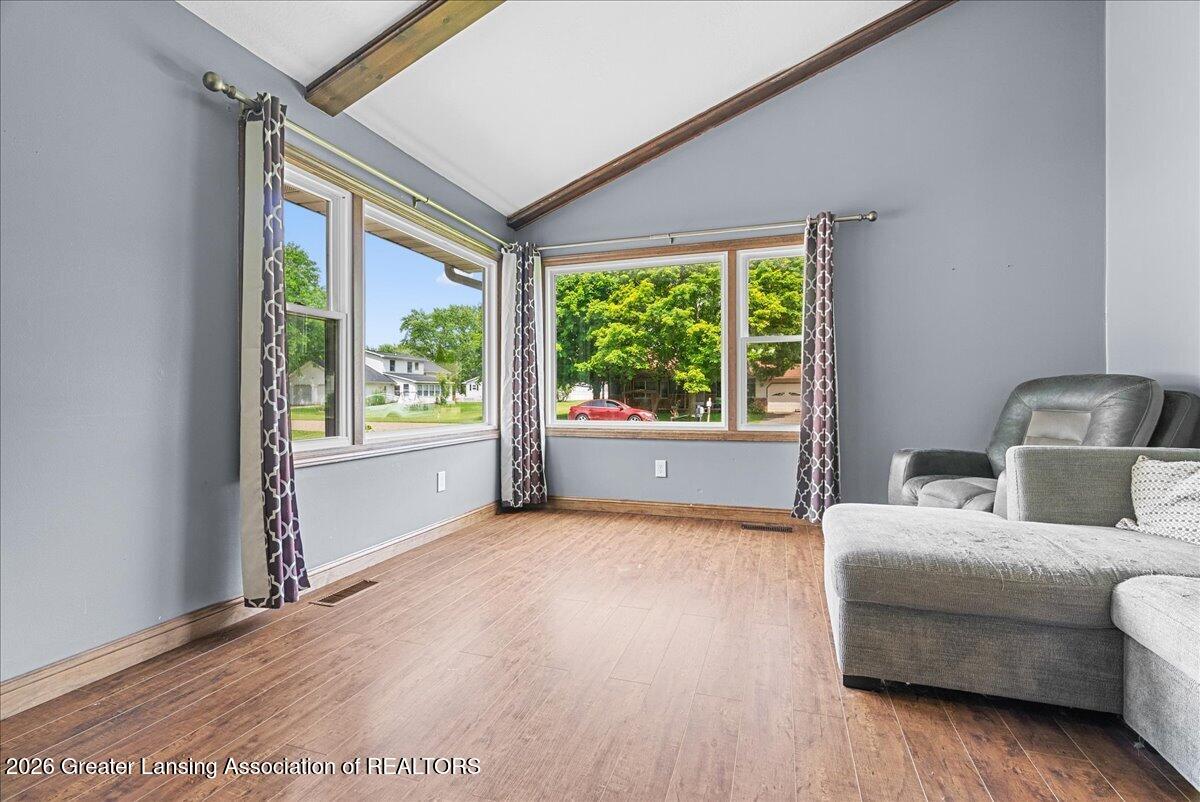 102 Wicklow Road Eaton Rapids, MI 48827 - Photo 7 of 42 26-Media Jett - 18