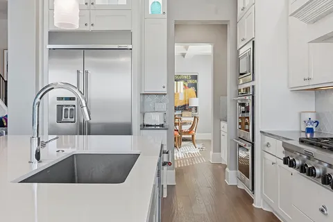 $1,350,000 | 801 Serene Estates Drive, Austin, TX 78738