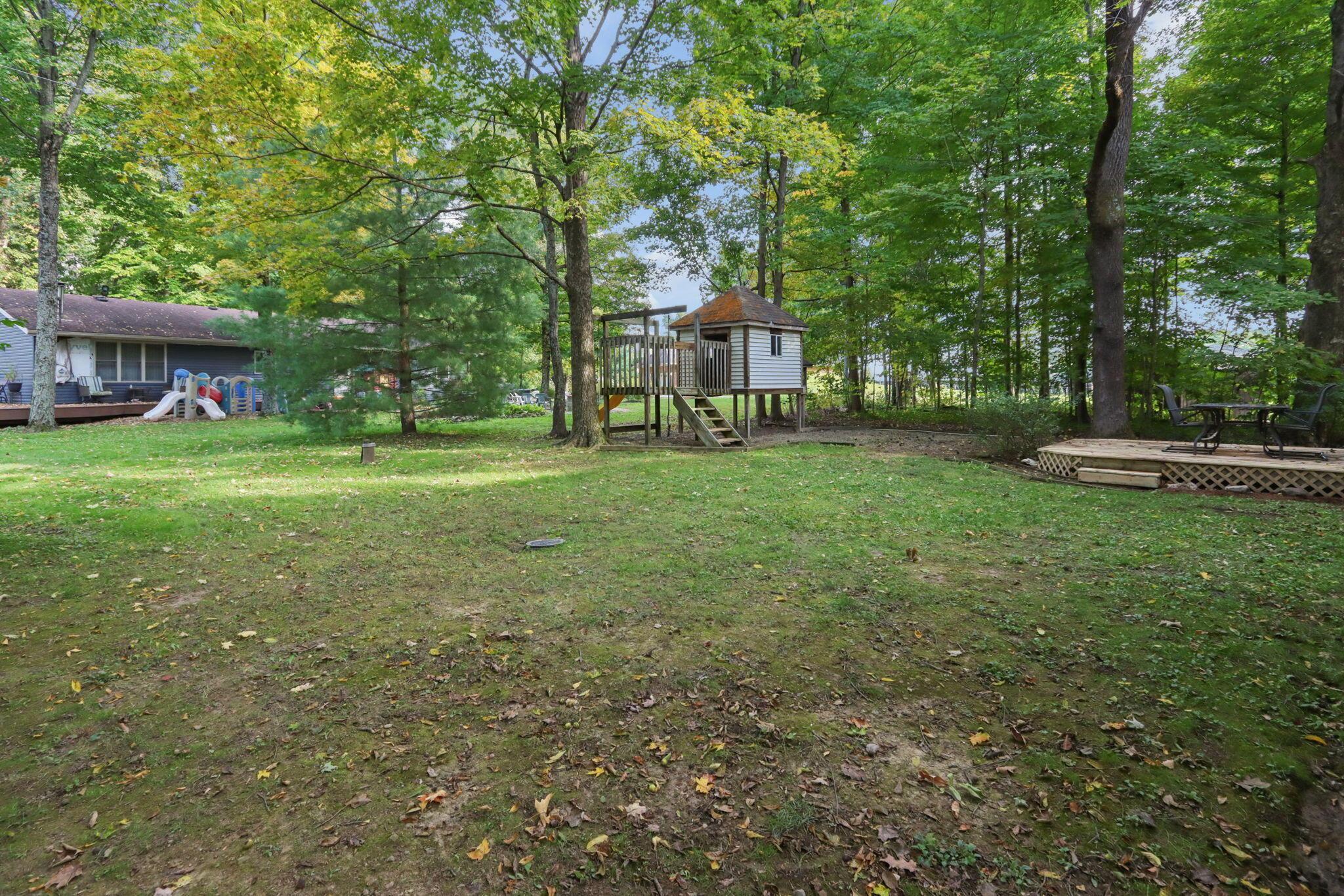 7115 Watkins Road Southwest Pataskala, OH 43062 - Photo 33 of 43 Lots of yard space surrounded by mature trees