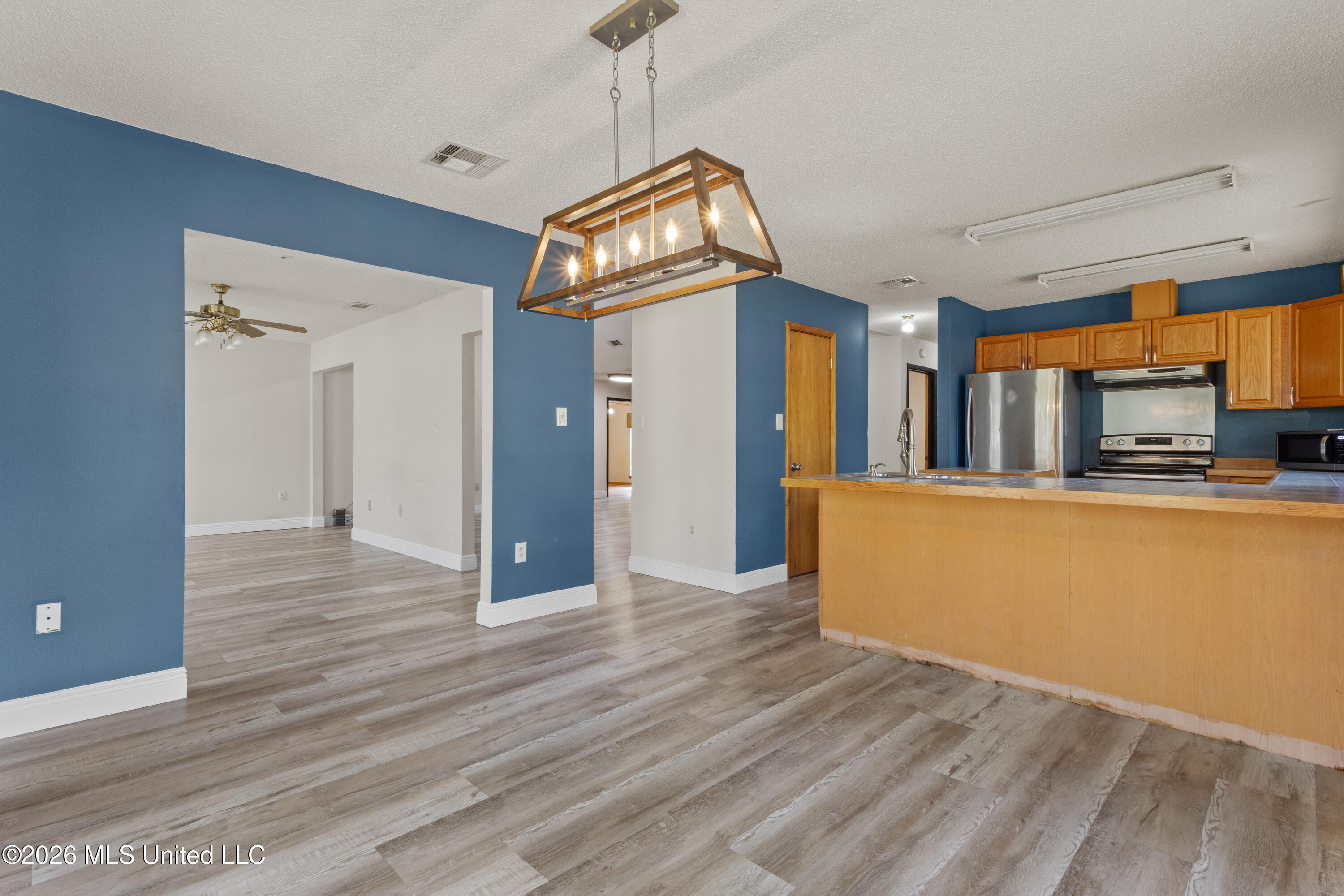 6418 Apelehama Road Diamondhead, MS 39525 - Photo 14 of 30 0016