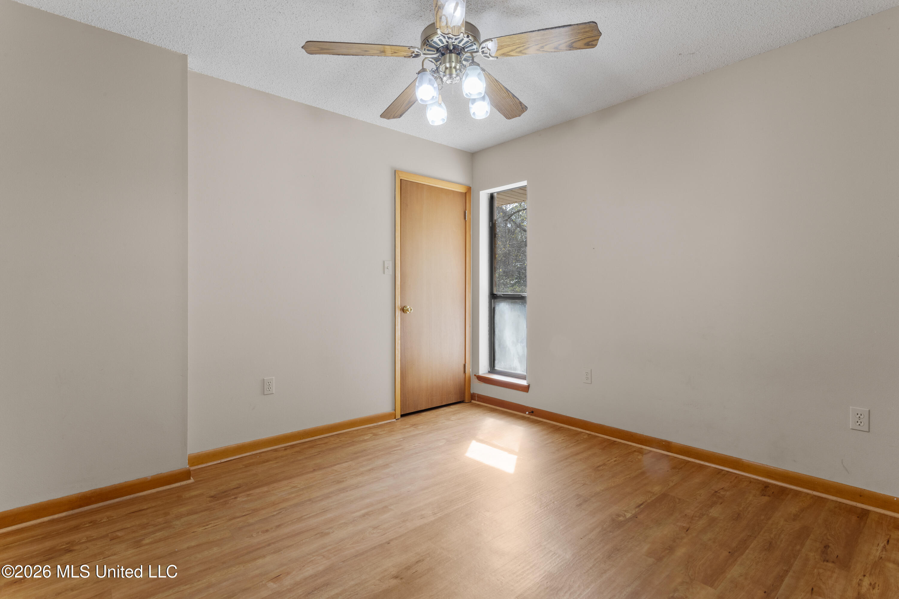 6418 Apelehama Road Diamondhead, MS 39525 - Photo 27 of 30 0029