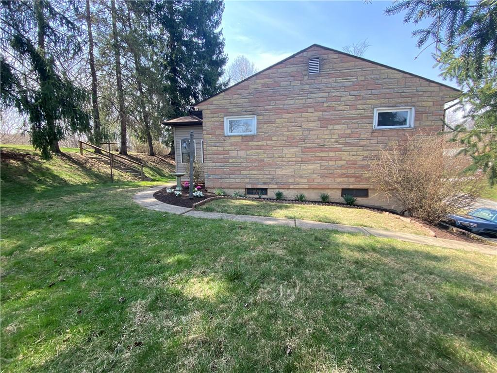 1018 Monaca Road Monaca, PA 15061 - Photo 23 of 25 Gallery Image 23