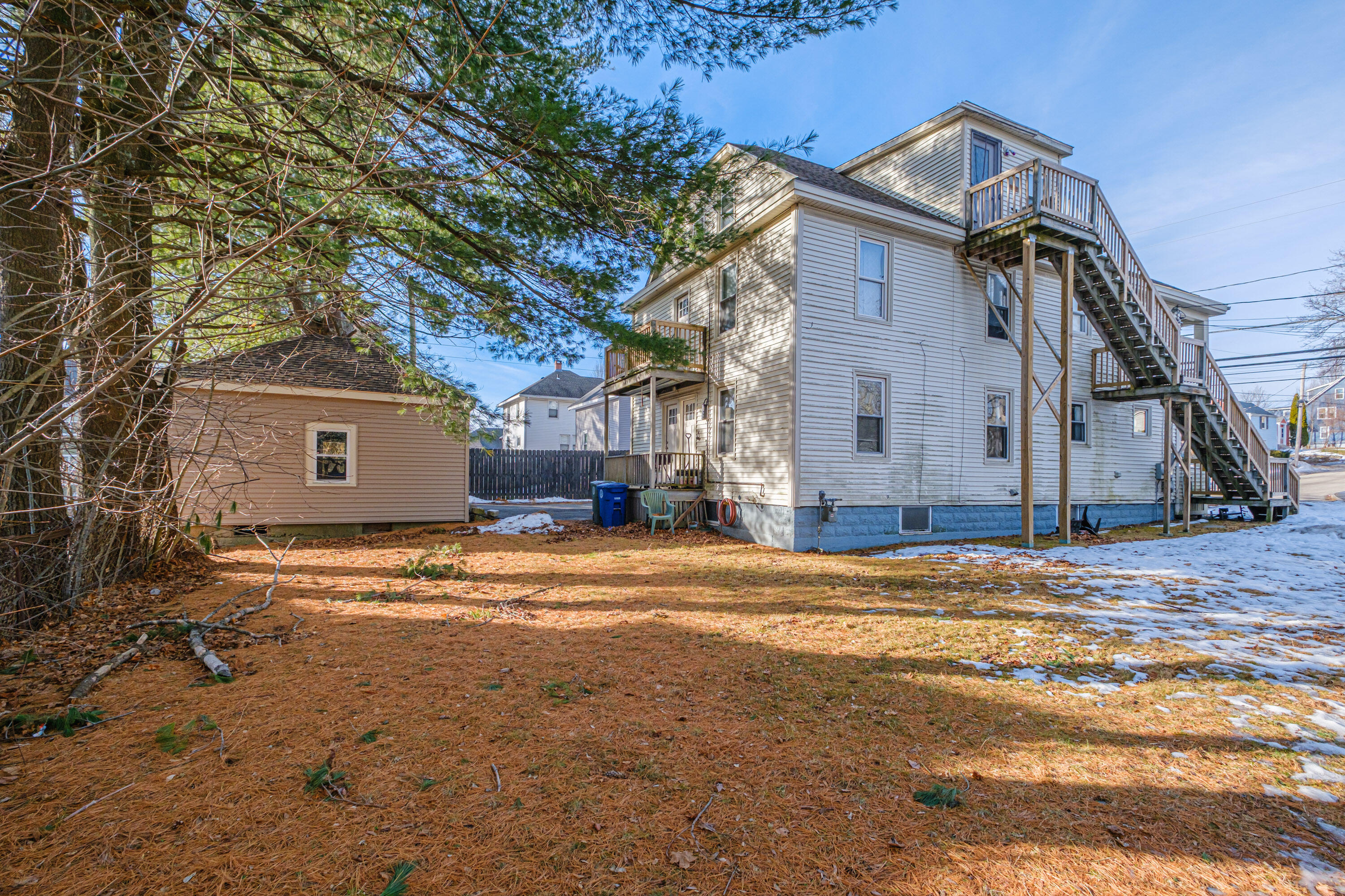 163 Bridge Street Westbrook, ME 04092 - Photo 5 of 92 20260114gp-60084