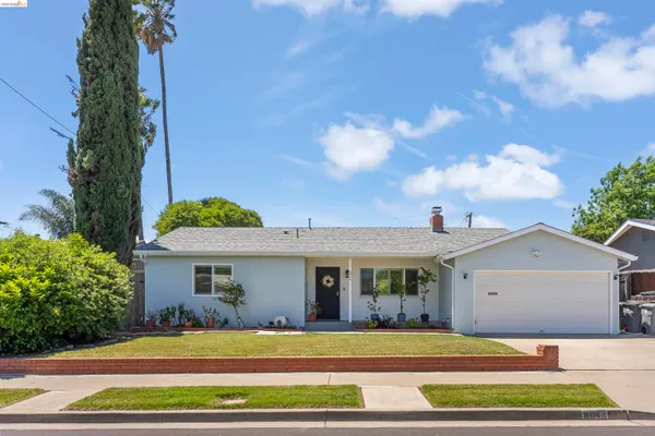$1,199,998 | 8044 Tamarack Drive, Dublin, CA 94568