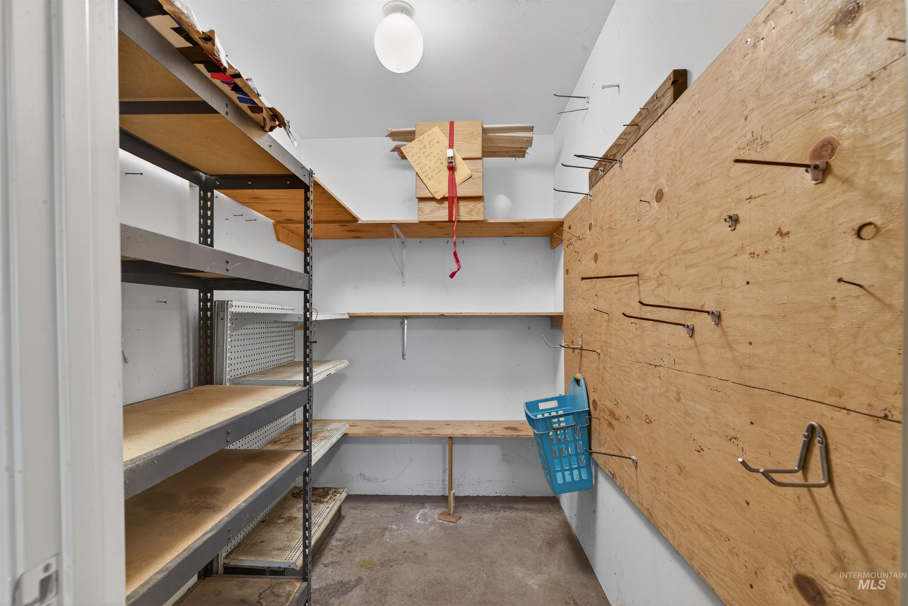 1324 Setlow Court Clarkston, WA 99403 - Photo 32 of 49 View of storage