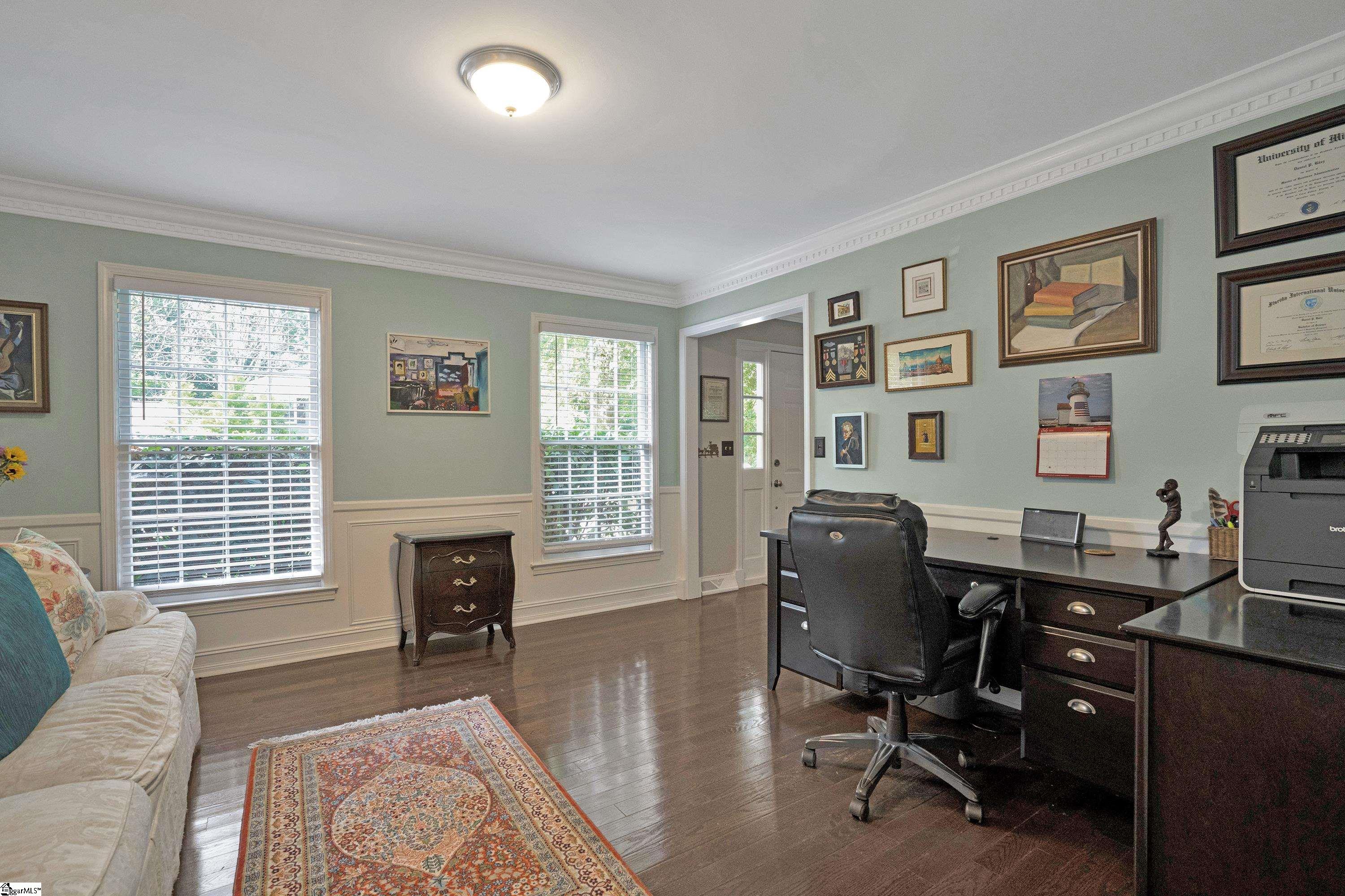 202 Oak Ridge Court Greer, SC 29650 - Photo 12 of 35 Gallery Image 12