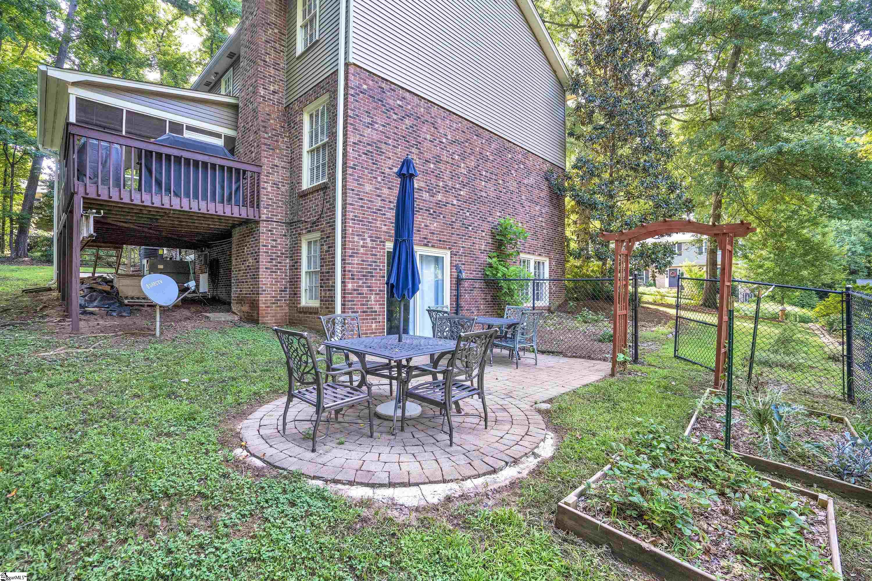 202 Oak Ridge Court Greer, SC 29650 - Photo 27 of 35 Gallery Image 27
