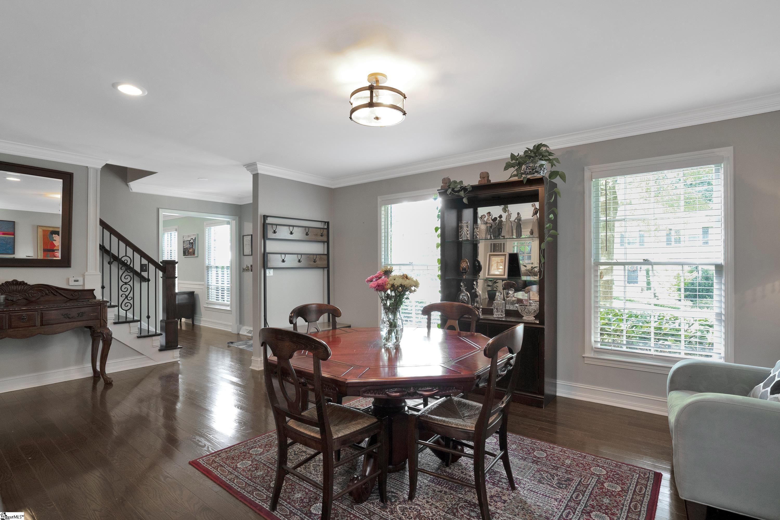 202 Oak Ridge Court Greer, SC 29650 - Photo 4 of 35 Gallery Image 4