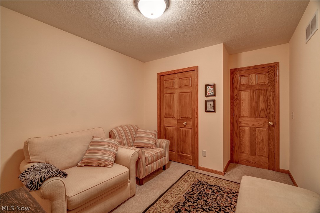 1882 Hollythorne Road Northeast Canton, OH 44721 - Photo 35 of 35 Gallery Image 35