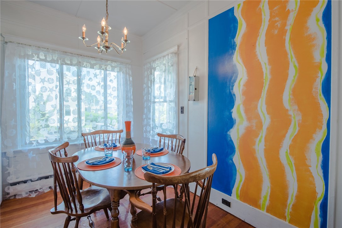 2 Elizabeth Road Narragansett, RI 02882 - Photo 15 of 38 Eat In Kitchen