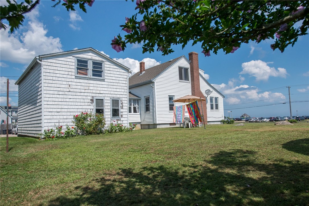 2 Elizabeth Road Narragansett, RI 02882 - Photo 7 of 38 Exterior Side of House and Garage