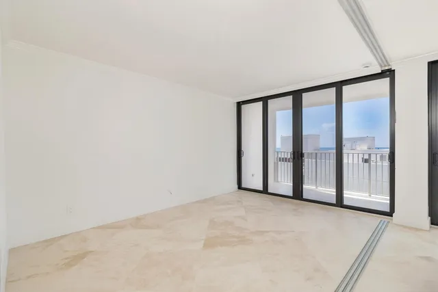 $799,000 | 3590 South Ocean Boulevard, Unit 908, South Palm Beach, FL 33480