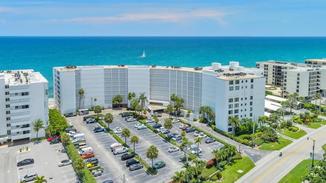 $799,000 | 3590 South Ocean Boulevard, Unit 908, South Palm Beach, FL 33480