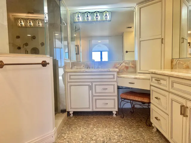 $799,000 | 3590 South Ocean Boulevard, Unit 908, South Palm Beach, FL 33480