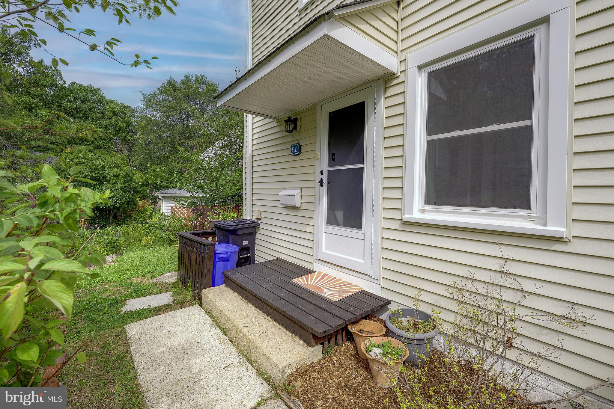 11 E Hillside Road Greenbelt, MD 20770 - Photo 4 of 47 Gallery Image 4