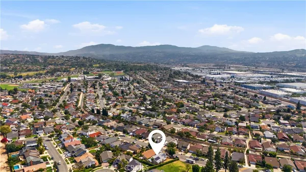 $1,050,000 | 1801 North Glenview Avenue, Anaheim, CA 92807