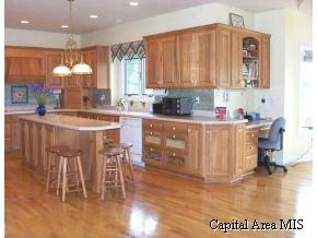4409 Blackwolf Road Springfield, IL 62711 - Photo 5 of 9