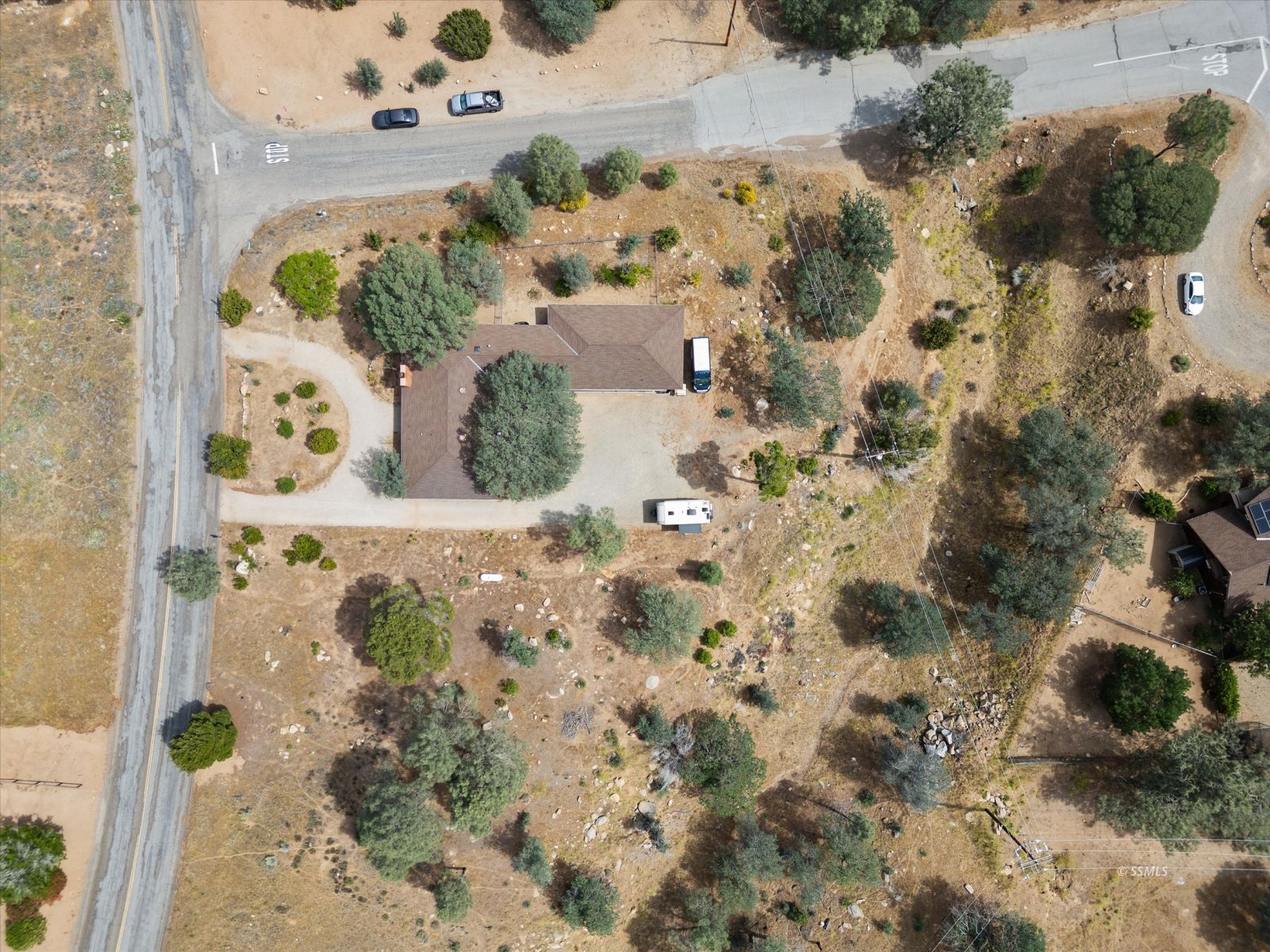 2912 McCray Road Mountain Mesa, CA 93240 - Photo 7 of 50