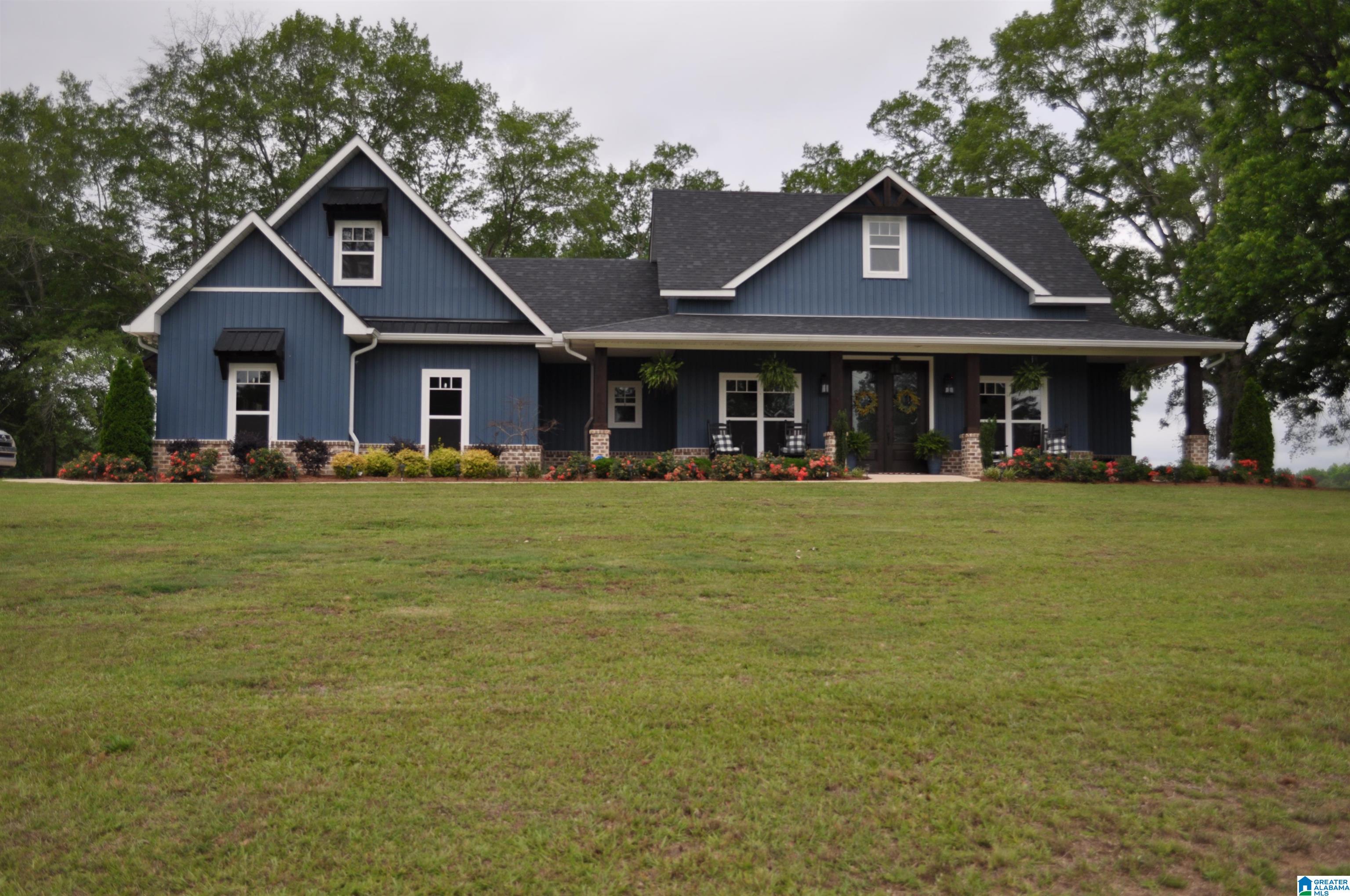 3039 Yellow Leaf Road Clanton, AL 35045 - Photo 1 of 36