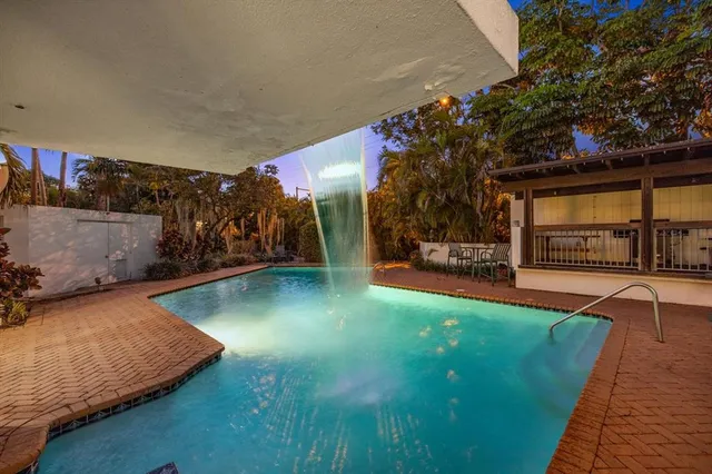 $18,999 | 1240 Southwest 14th Avenue, Fort Lauderdale, FL 33312