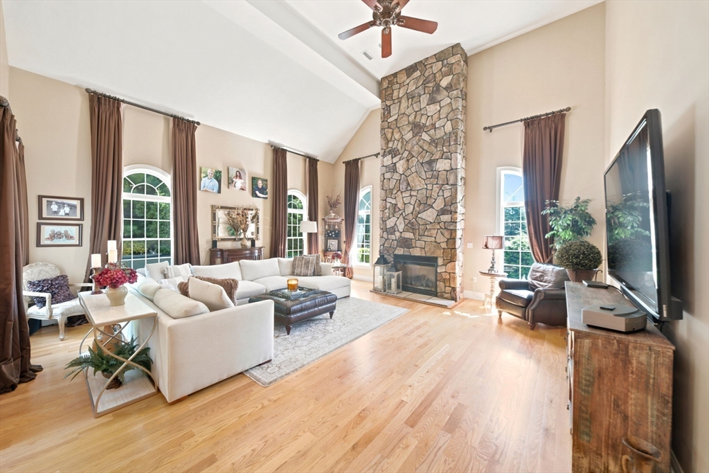 4 Shipley Court Middleton, MA 01949 - Photo 11 of 29
