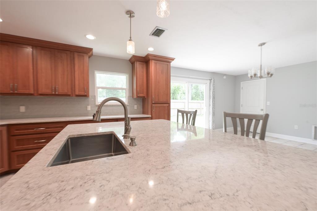 7616 Southwest 10 Avenue Gainesville, FL 32607 - Photo 9 of 28