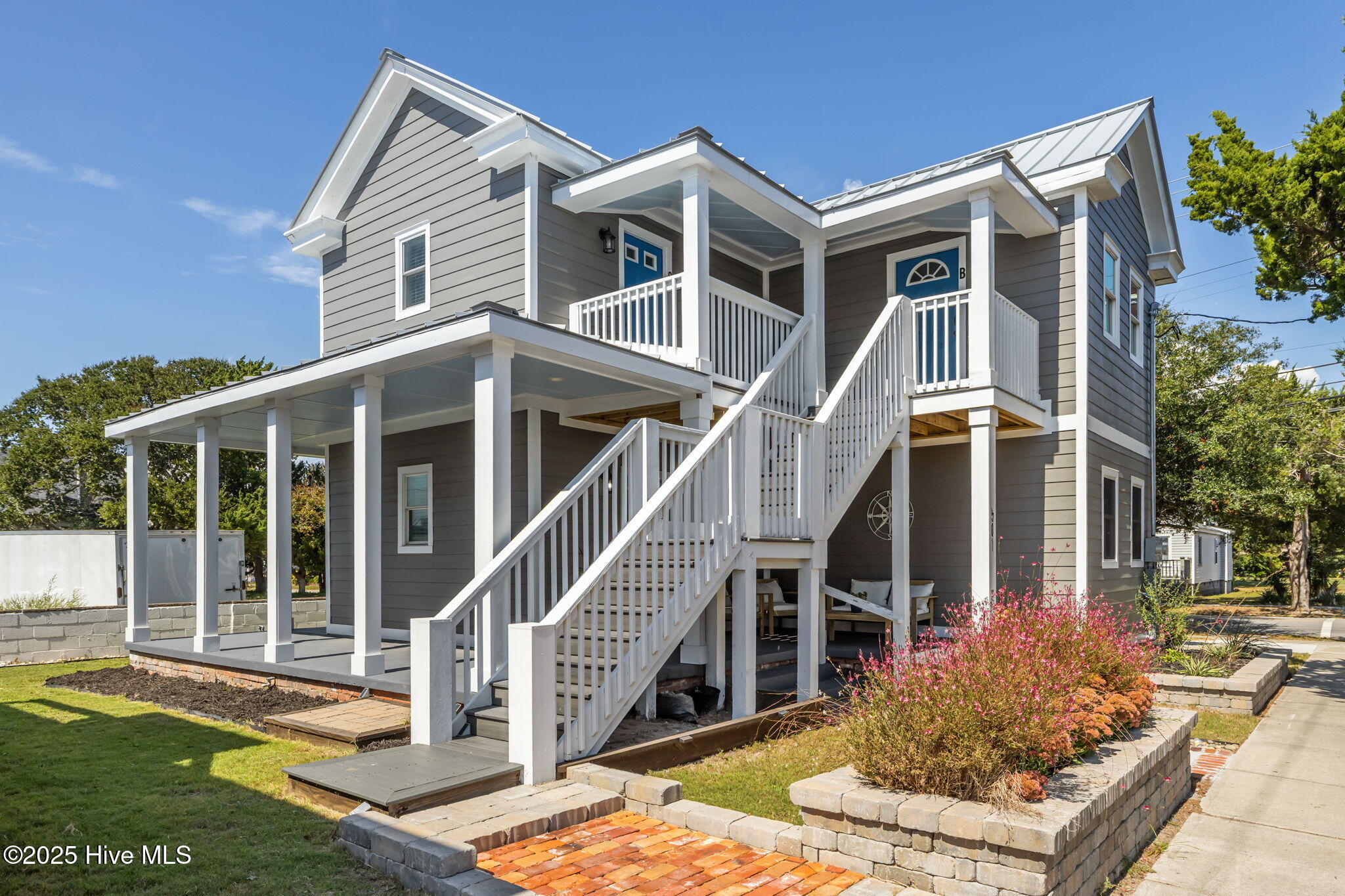 501 Bridges Street, Unit B Morehead City, NC 28557 - Photo 24 of 33 67-web-or-mls-1S3A0687