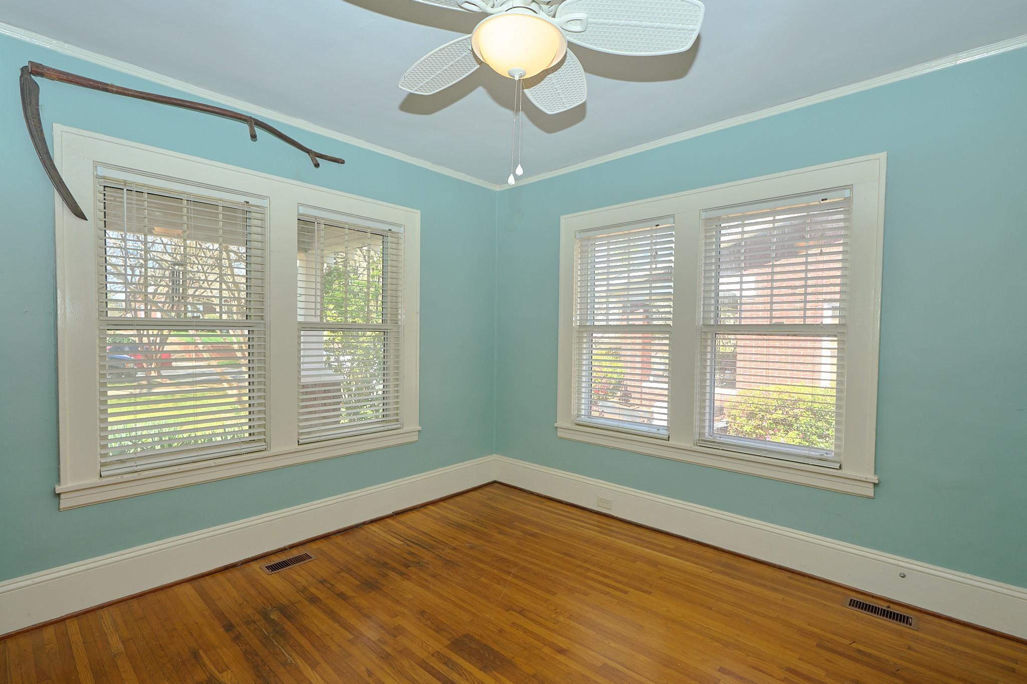 513 Grandin Road Charlotte, NC 28208 - Photo 19 of 29 Gallery Image 19